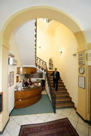 Hôtel Cappello à Lecce Extérieur photo