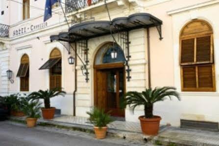 Hôtel Cappello à Lecce Extérieur photo